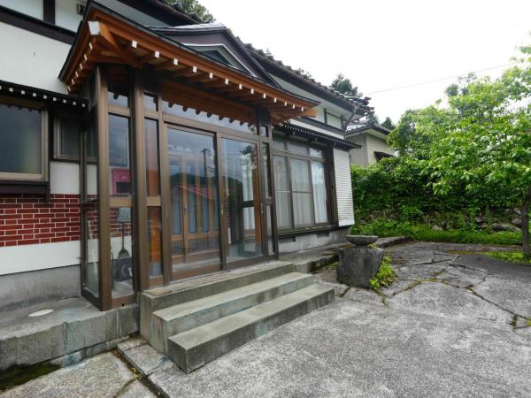 酒田市　新出　中古住宅　 収納 
