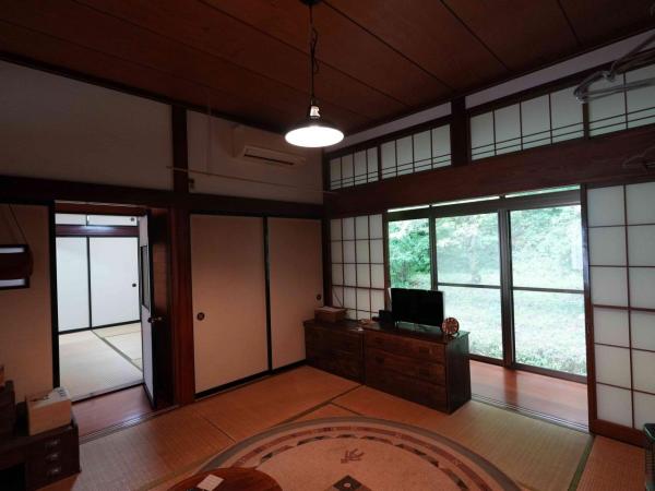 酒田市　新出　中古住宅　 リビング以外の居室 