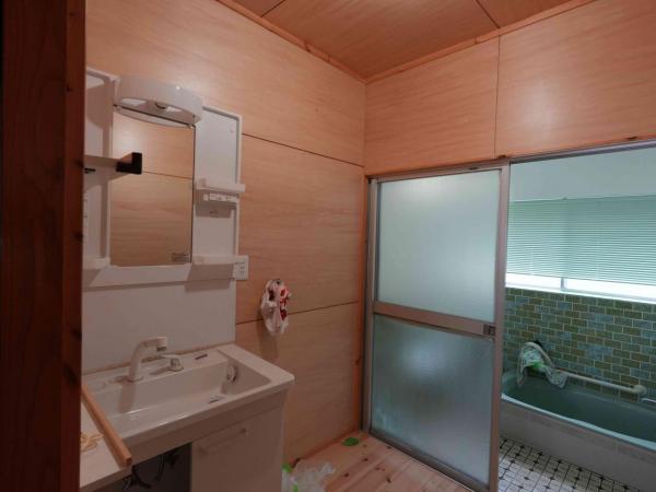 鶴岡市板井川　中古住宅【現状渡し】【手数料無料】 洗面台・洗面所 