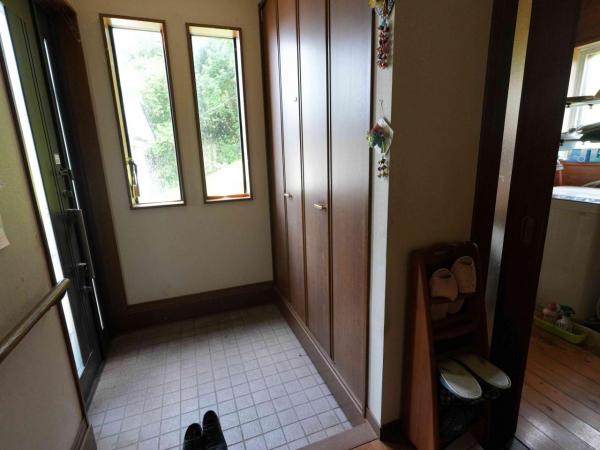 戸沢村　古口　中古住宅　 玄関 