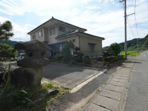 中古戸建 酒田市大蕨字前田208-1 JR羽越本線南鳥海駅 680万円