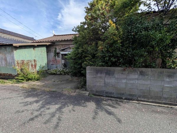 土地 酒田市亀ケ崎１丁目5-10 JR羽越本線酒田駅 550万円