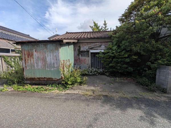 土地 酒田市亀ケ崎１丁目5-10 JR羽越本線酒田駅 550万円