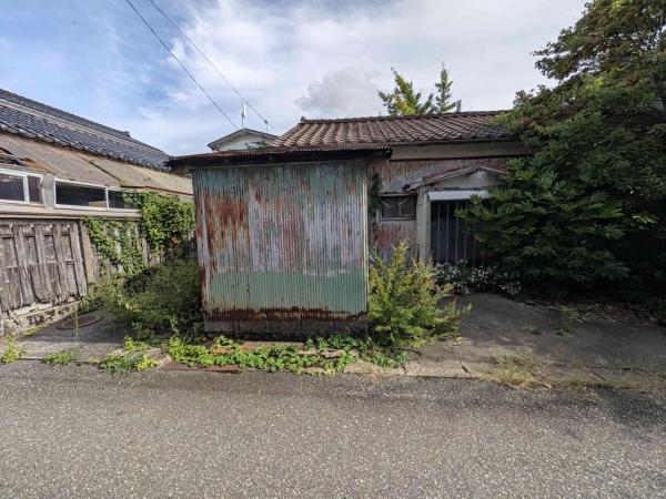 土地 酒田市亀ケ崎１丁目5-10 JR羽越本線酒田駅 550万円