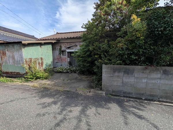 土地 酒田市亀ケ崎１丁目5-10 JR羽越本線酒田駅 550万円