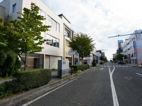 中古戸建 酒田市中町１丁目3-26 JR羽越本線酒田駅 40万円