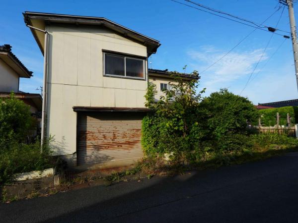  山形県酒田市若宮町１丁目13-8 JR羽越本線酒田駅 370万円