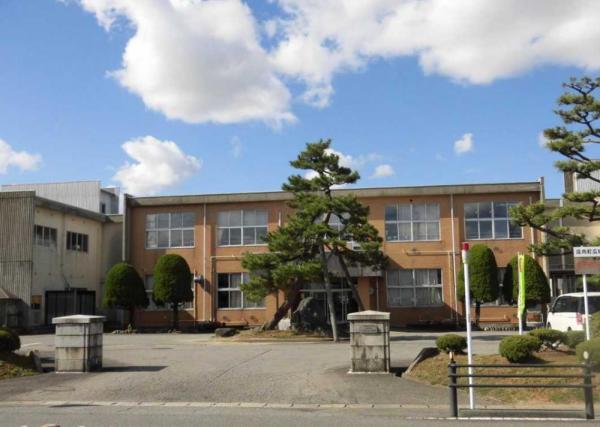 【小学校】町立第四小学校まで2200m