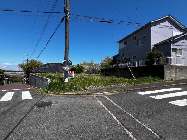 香取郡東庄町　土地 前面道路含む現地写真 