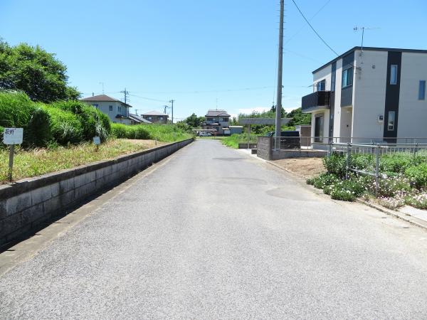 山武郡横芝光町栗山　土地 前面道路含む現地写真 