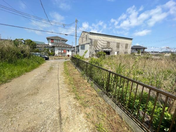 旭市蛇園　土地 前面道路含む現地写真 