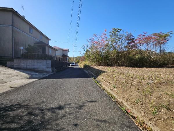 山武郡横芝光町宮川　土地 前面道路含む現地写真 