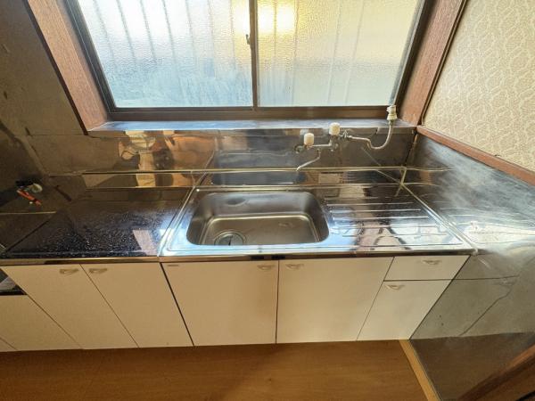銚子市栄町4丁目　中古戸建 キッチン 