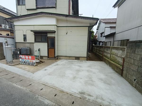 銚子市栄町4丁目　中古戸建 駐車場 