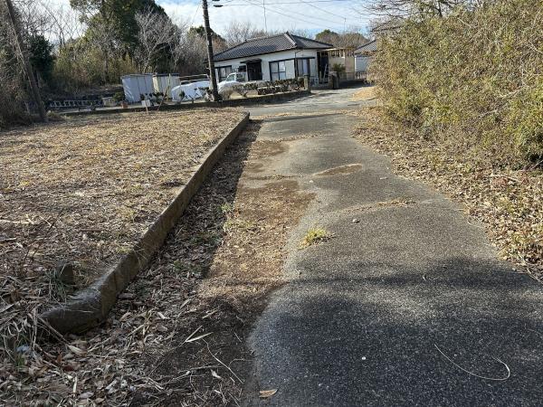 山武郡横芝光町栗山　土地 前面道路含む現地写真 