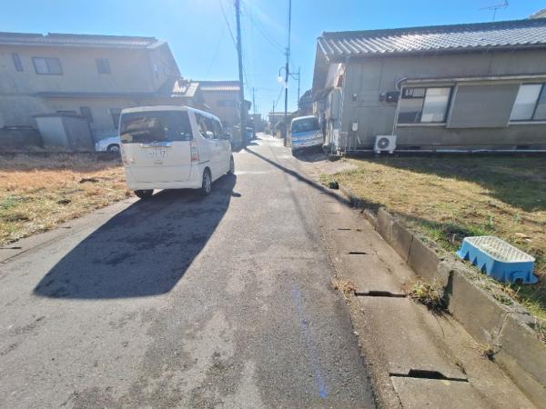 旭市椎名内　土地 前面道路含む現地写真 