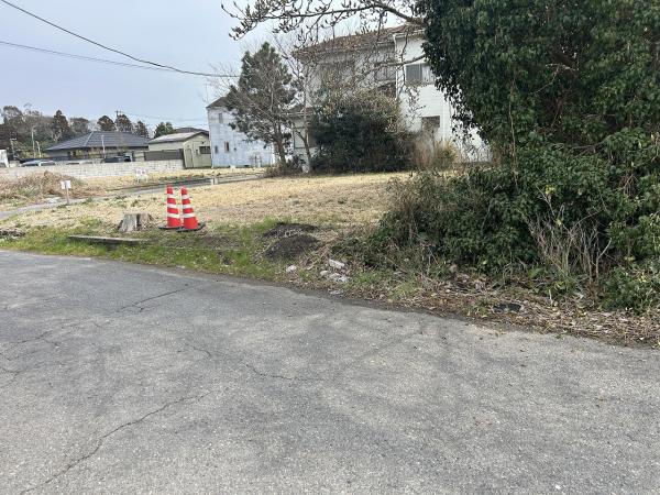 山武郡横芝光町宮川　土地 前面道路含む現地写真 