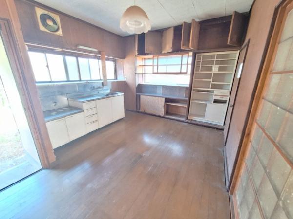 潮来市大山　中古戸建 キッチン 