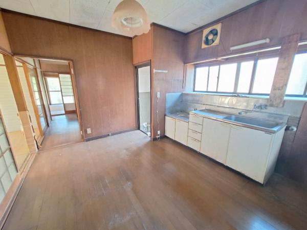 潮来市大山　中古戸建 キッチン 