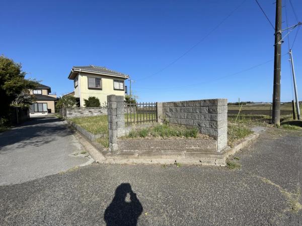 山武郡横芝光町栗山　土地 前面道路含む現地写真 