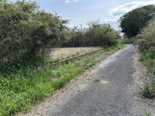 山武郡横芝光町屋形　土地 前面道路含む現地写真 