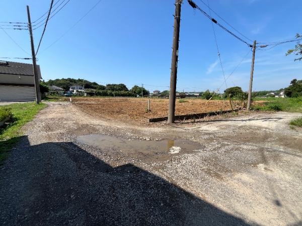 旭市倉橋　土地 前面道路含む現地写真 