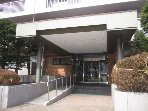 コープ野村大谷地 エントランス（外）