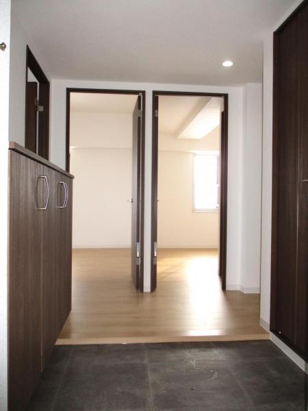 森林公園パークハウス西五番街C棟 玄関 