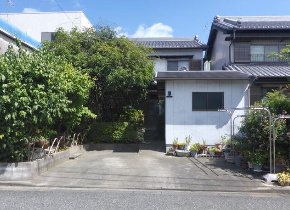 中古戸建 蒲郡市新井町南10 JR東海道本線（熱海〜米原）蒲郡駅 2,200万円