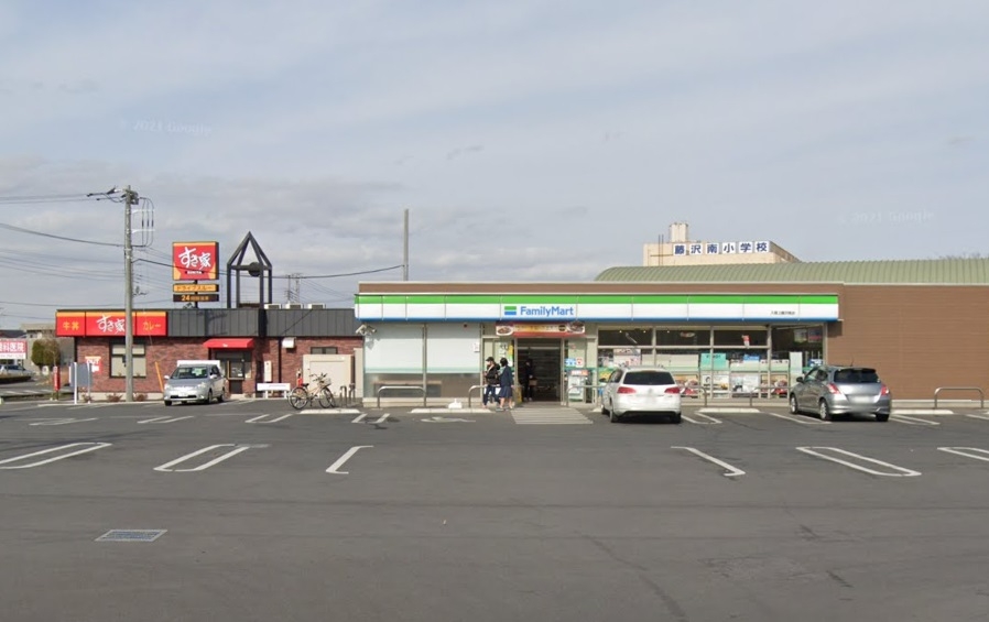 ファミリーマート 入間上藤沢南店