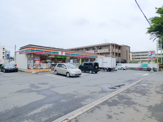 セブンイレブン 所沢市民体育館前店