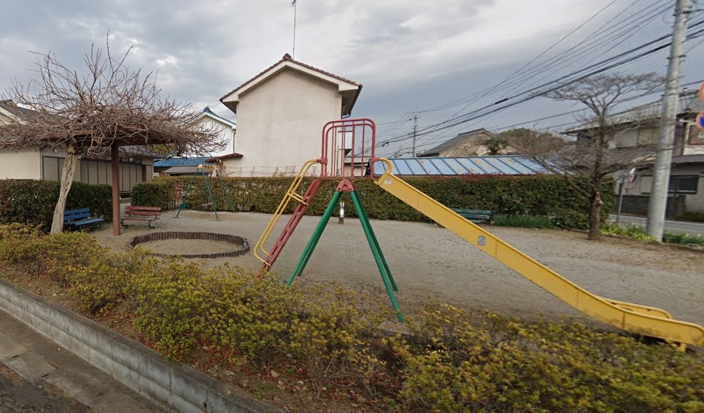 木蓮寺公園