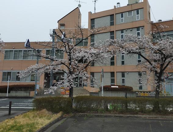 越生町役場