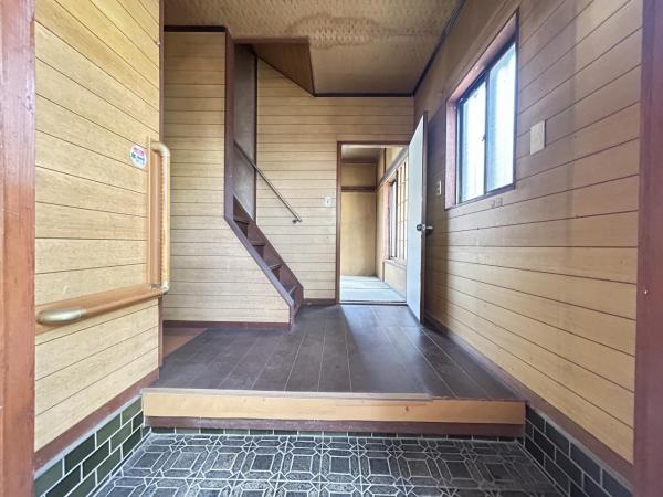 行田市谷郷3丁目 玄関 