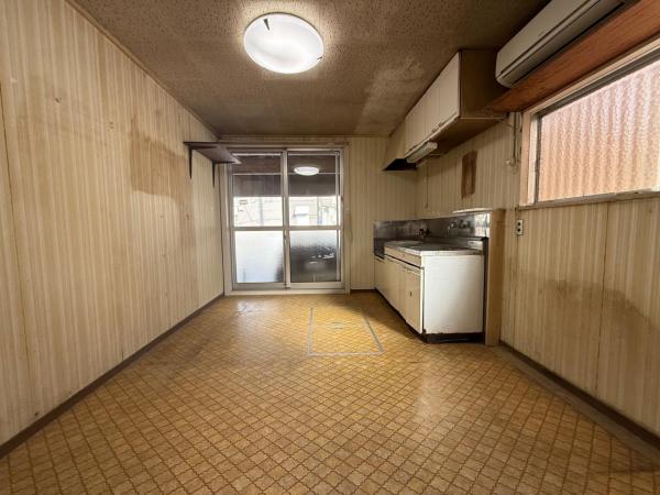 中古戸建 羽生市東３丁目 東武伊勢崎線羽生駅 648万円