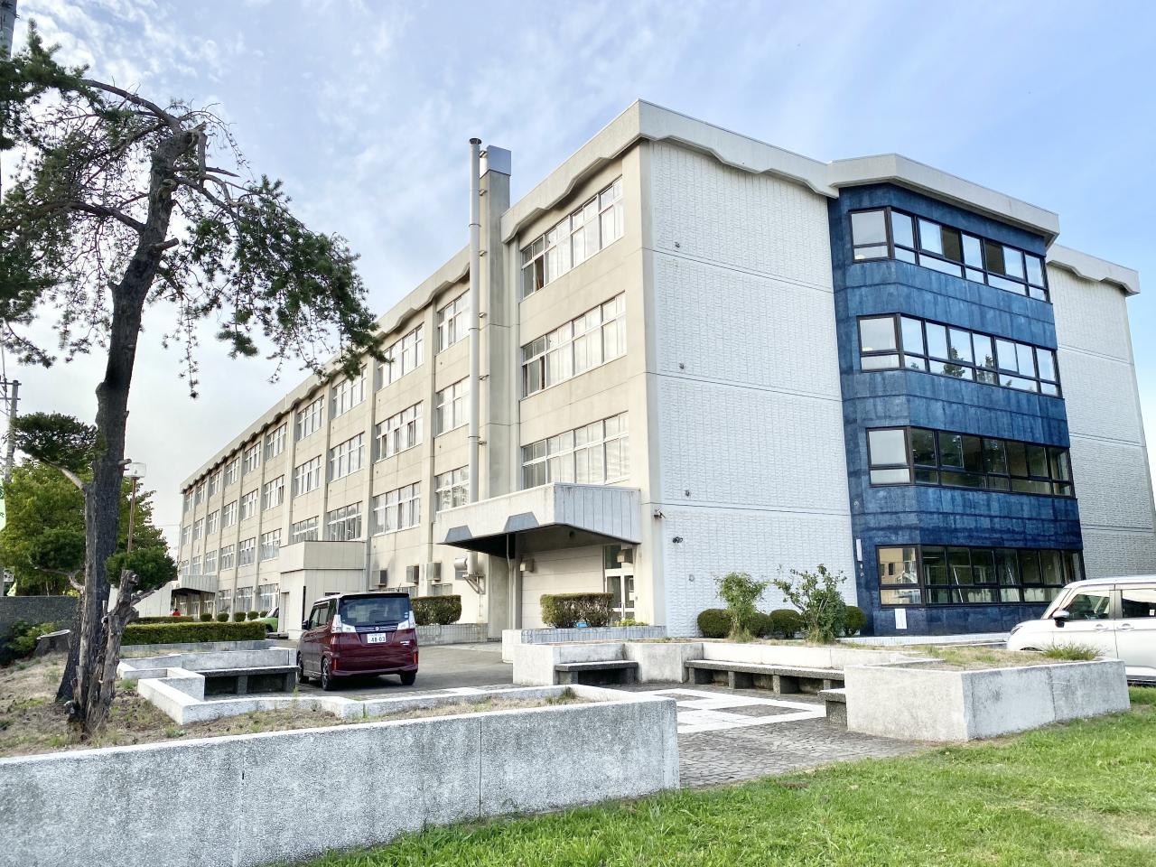 札幌市立柏丘中学校