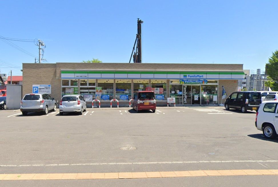 ファミリーマート 札幌北1条東11丁目店