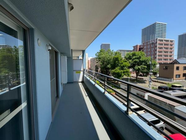 中古マンション 札幌市中央区北二条東９丁目 JR函館本線苗穂駅 3,790万円