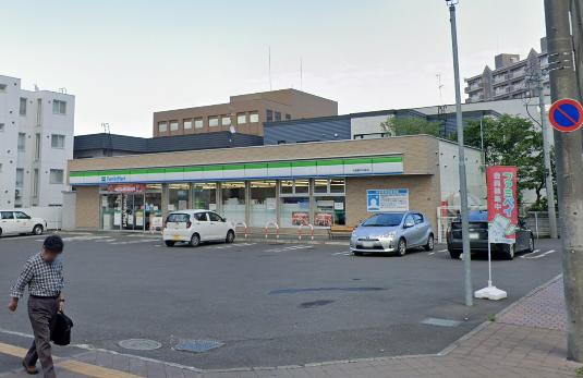ファミリーマート 札幌豊平6条店