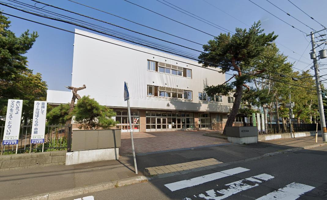 札幌市立東白石中学校