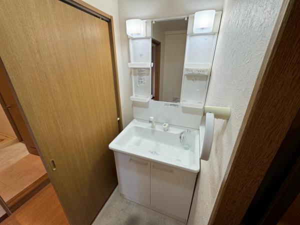 中古マンション 札幌市白石区菊水上町一条１丁目 JR函館本線苗穂駅 1,920万円