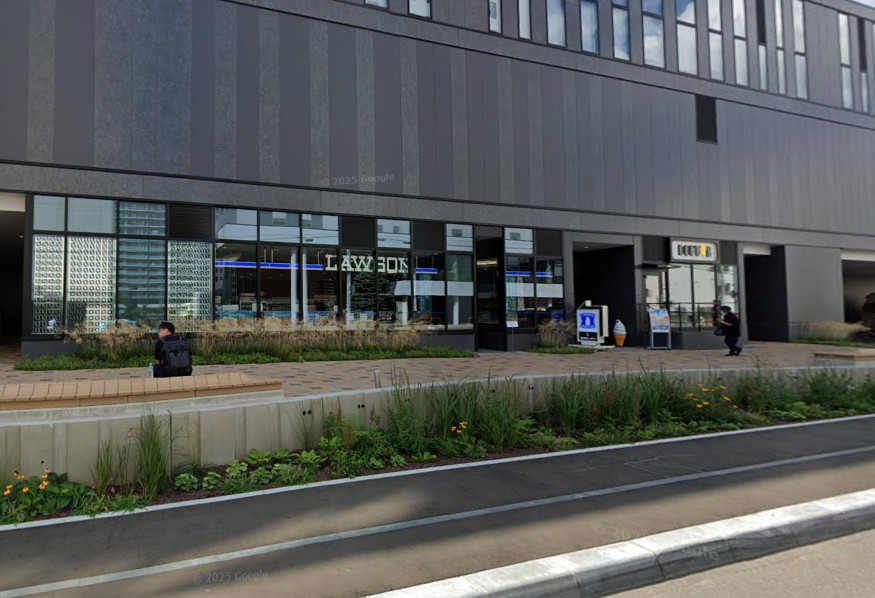 ローソン カレス記念病院店