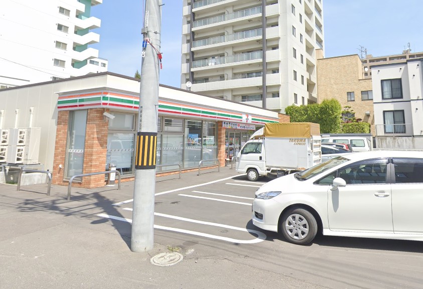 セブン-イレブン 札幌北２条東８丁目店