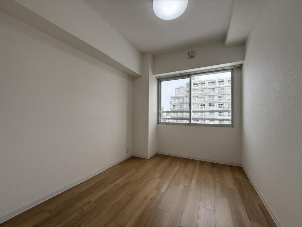 コープ野村南郷アネックス 洋室