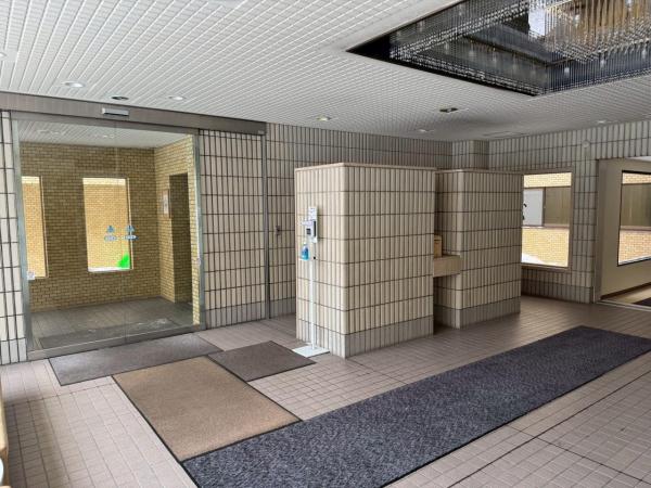 中古マンション 札幌市中央区北二条西１４丁目 札幌市東西線西１８丁目駅 2,290万円