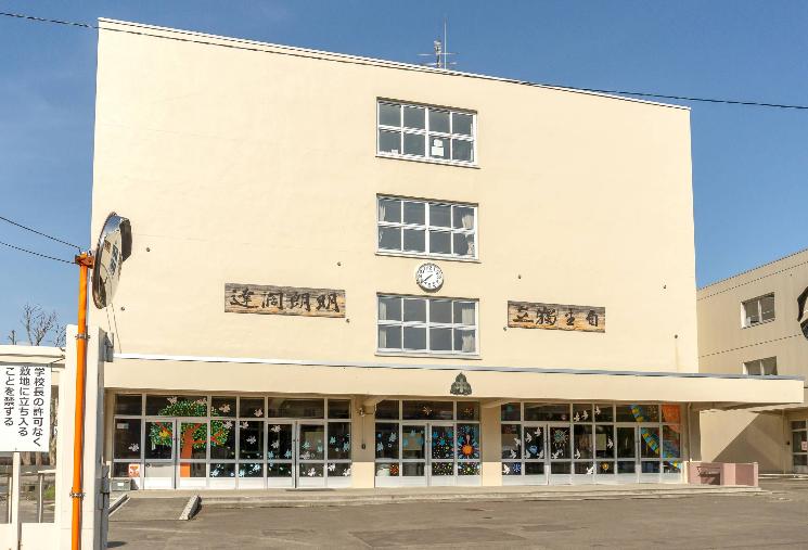 札幌市立向陵中学校