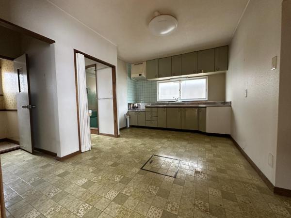 中古戸建 小樽市オタモイ１丁目 JR函館本線小樽駅 300万円