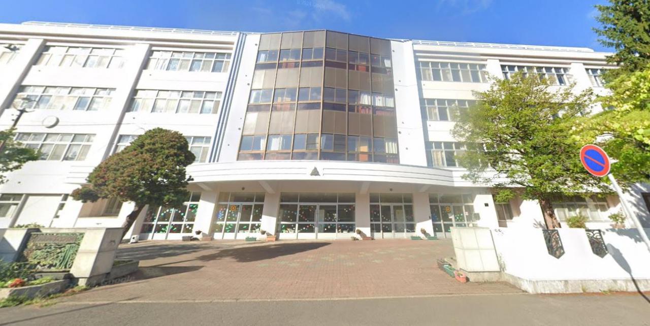 札幌市立中の島中学校