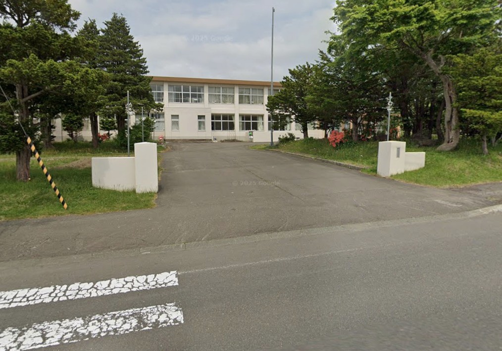 北広島市立西の里中学校
