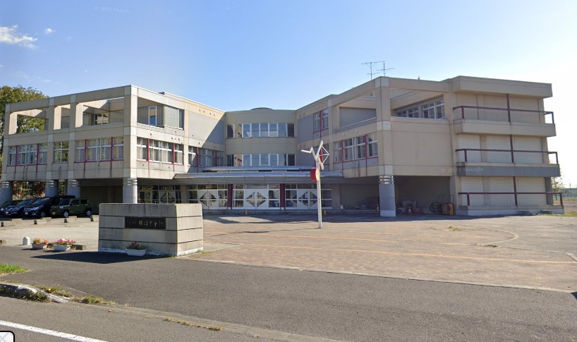 石狩市立樽川中学校